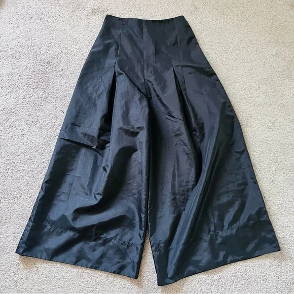 ZARA Sleek Black Skirt Pants with Hidden two Pockets | Brand New - Picture 2 of 3